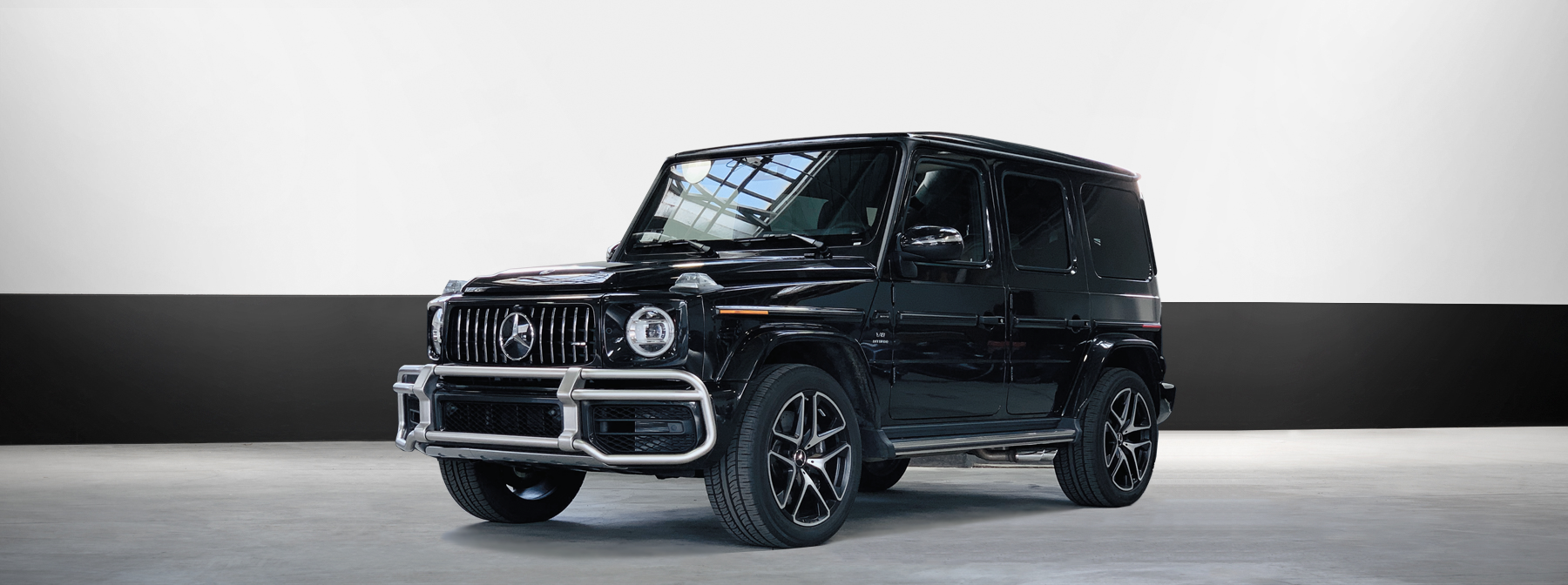 mercedes luxury suv car rental in Black