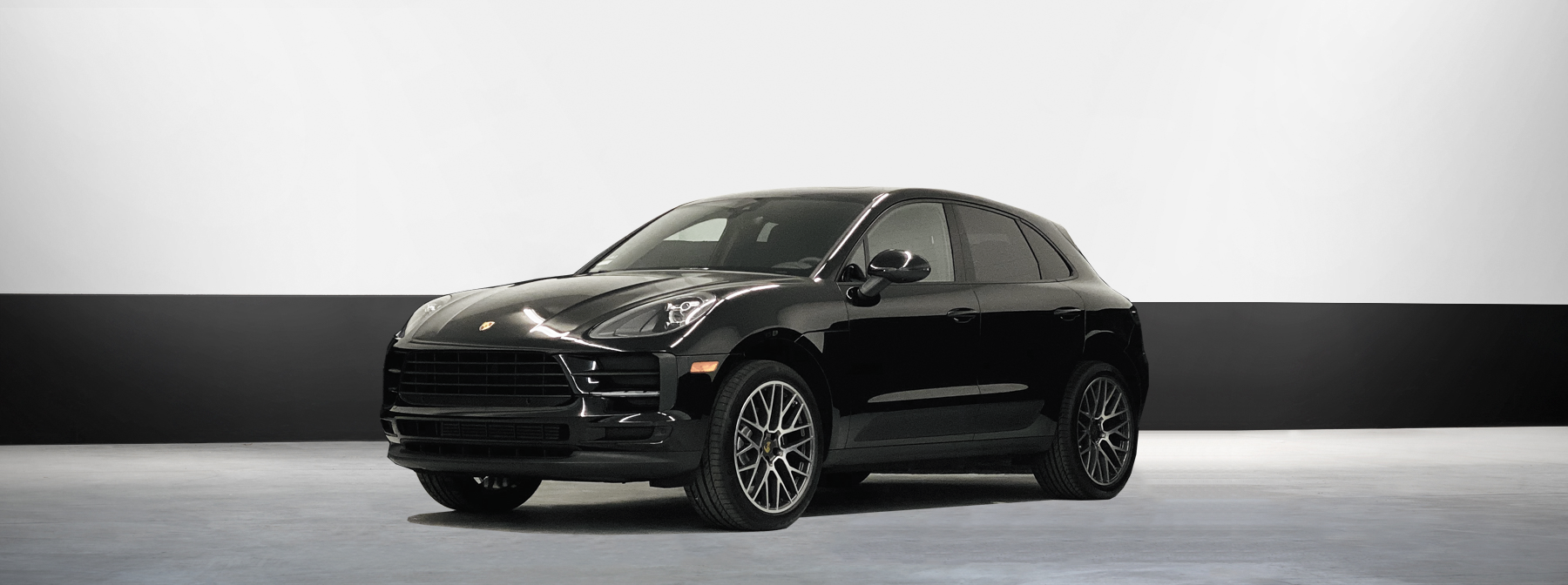 Porsche Macan suv rental in black