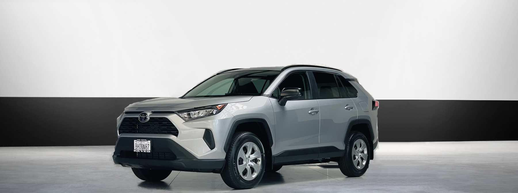 toyota rav4 in silver luxury suv rental