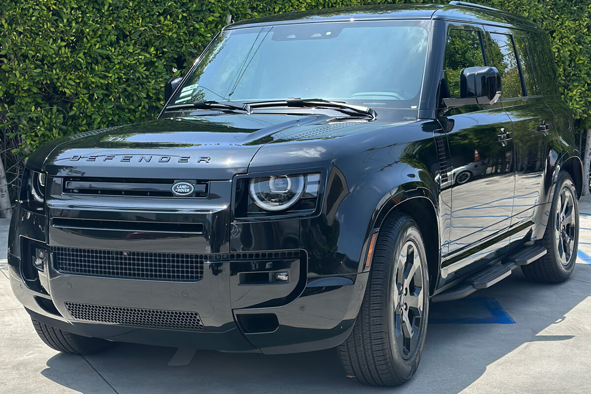 Land Rover Defender